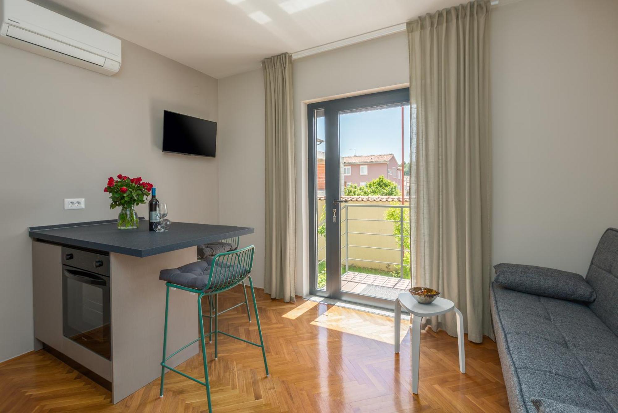 Apartment Oleandar Poreč Extérieur photo